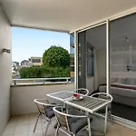 She35 - Cbd Darling Harbour Views With Pool & Gym Access
