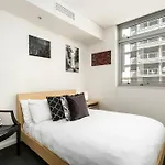 She35 - Cbd Darling Harbour Views With Pool & Gym Access